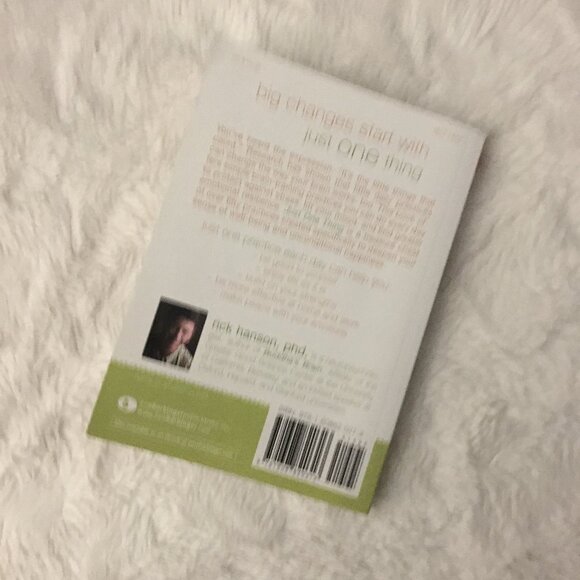 'Just One Thing' Psychology Softcover Book - Picture 2 of 6